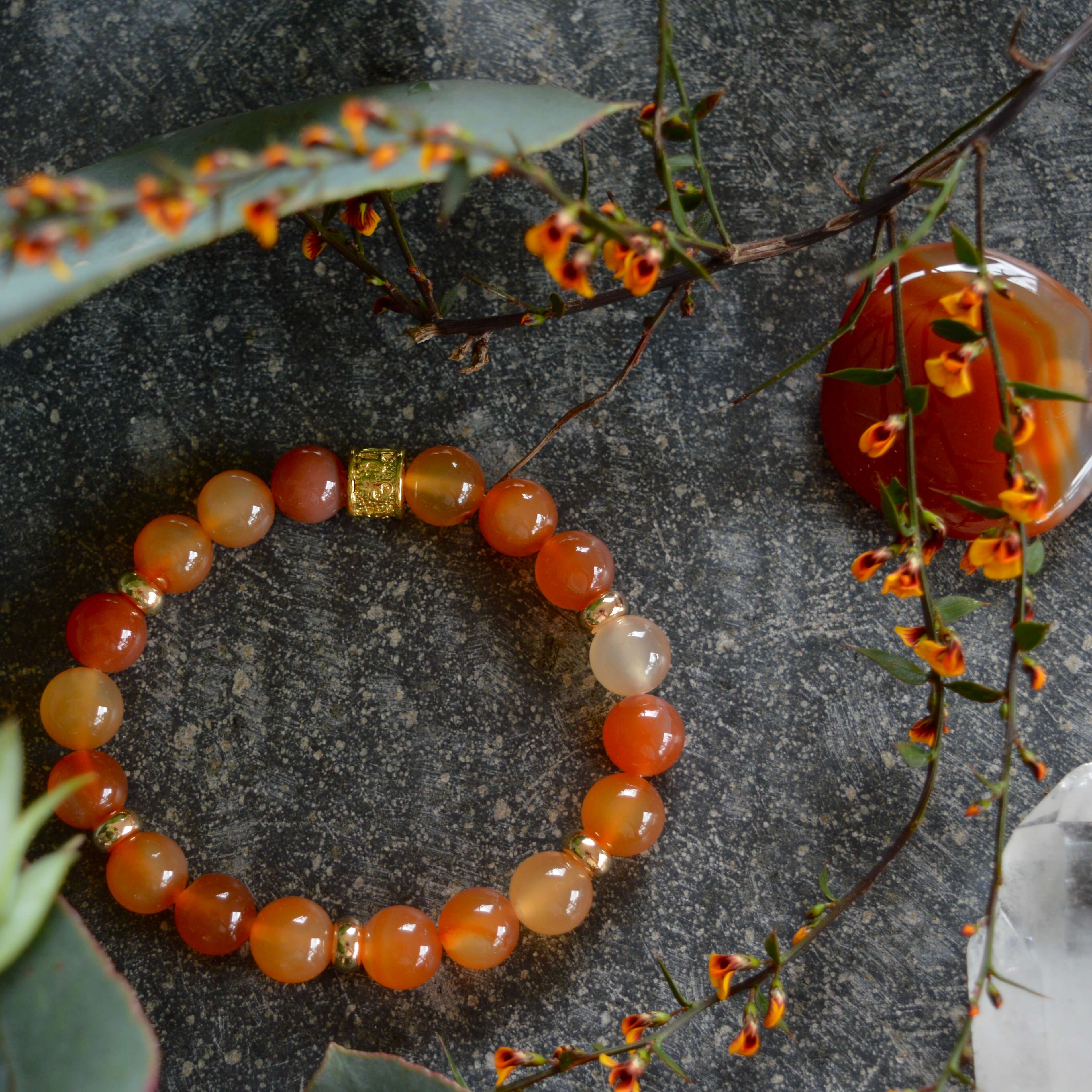 CARNELIAN & GOLD BEADED BRACELET - HALCYON COLLECTION